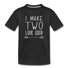 I Make Two Look Good, 2nd Birthday Outfit, Toddler Premium T-Shirt - black