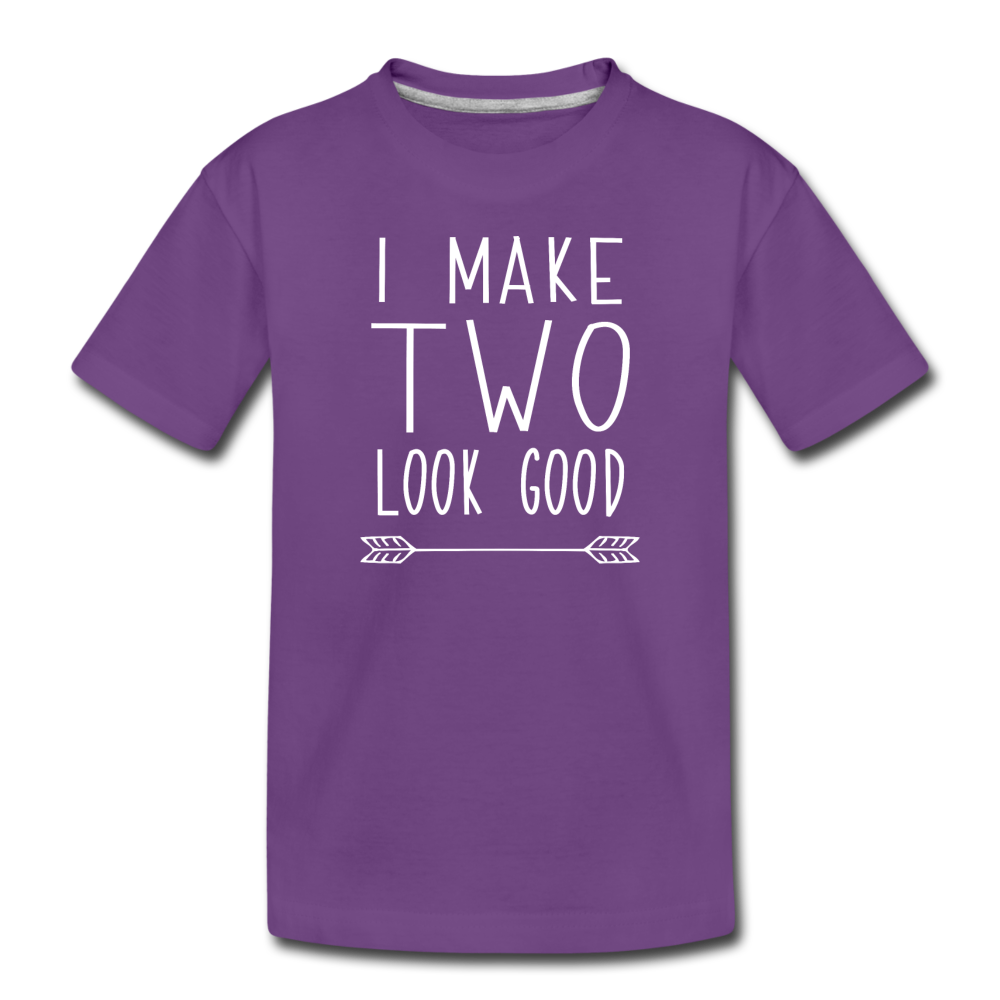 I Make Two Look Good, 2nd Birthday Outfit, Toddler Premium T-Shirt - purple